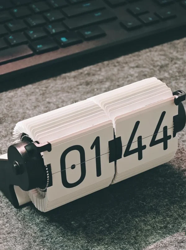 batch-10-2.webp Flip Clock-01